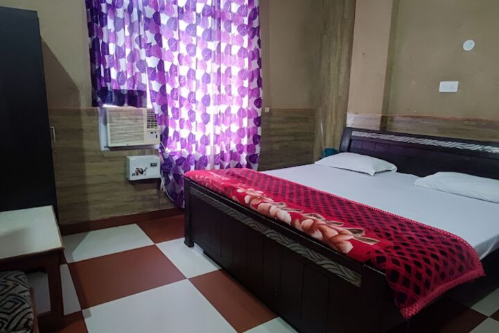 Room 31 of 69