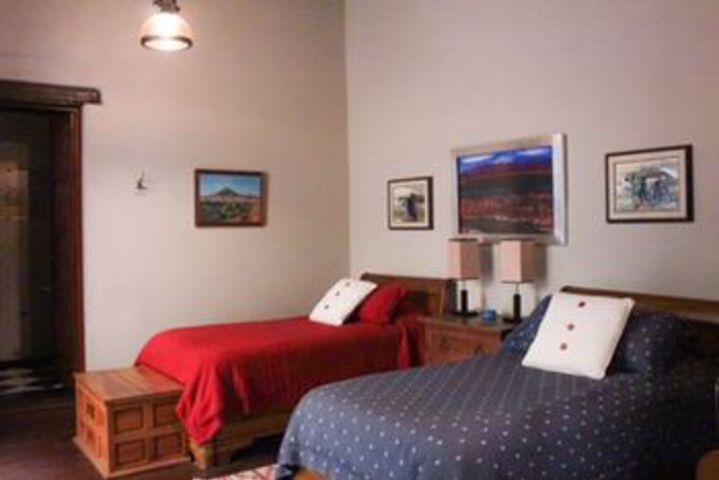 JavierInn Suites