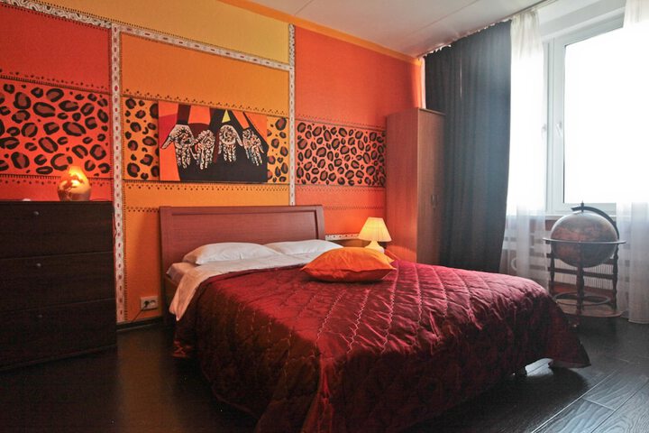 Room 7 of 183