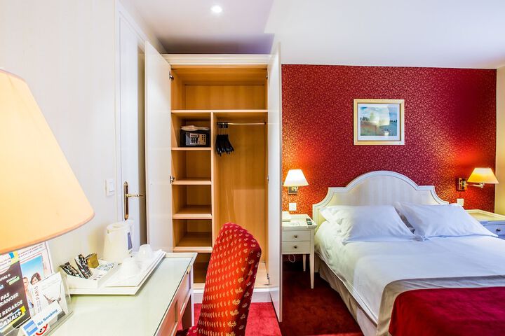 Room 10 of 55