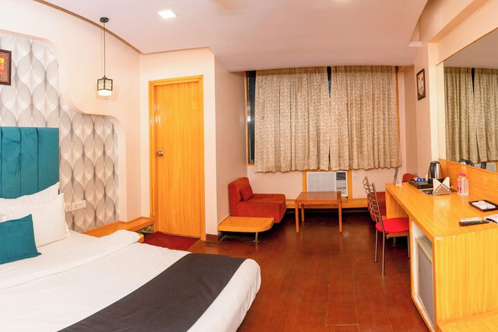 Room 44 of 78