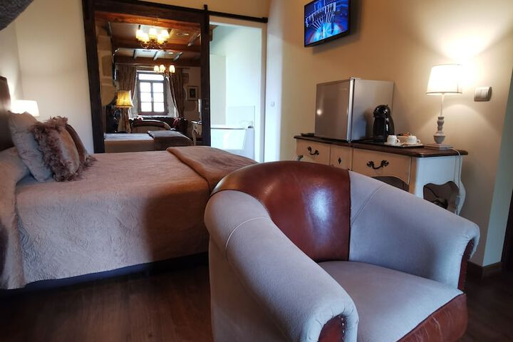 Room 7 of 69