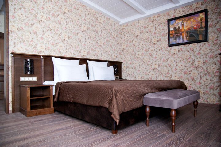 Room 65 of 118