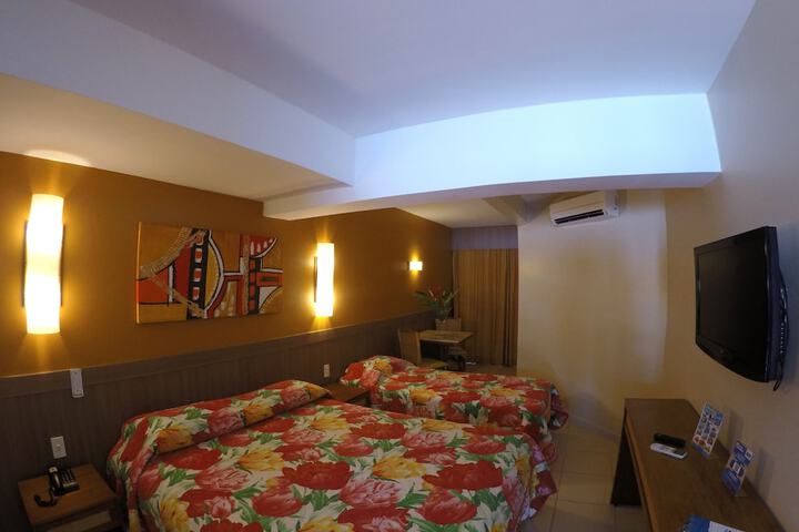 Room 23 of 53