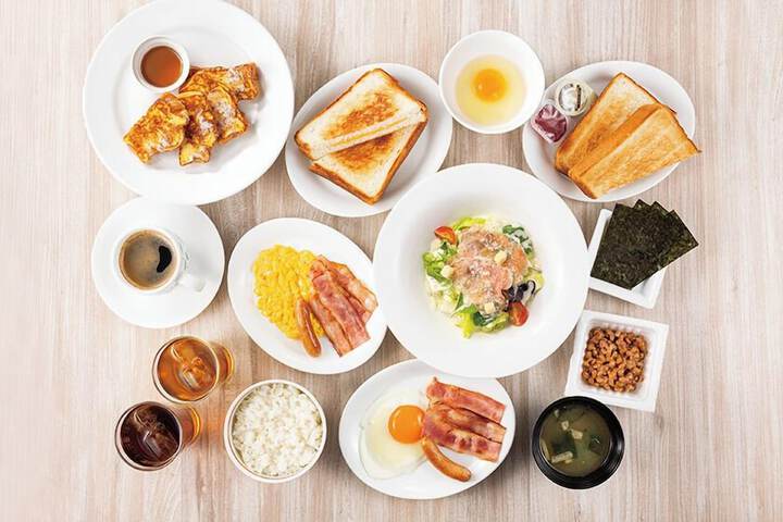 Breakfast meal