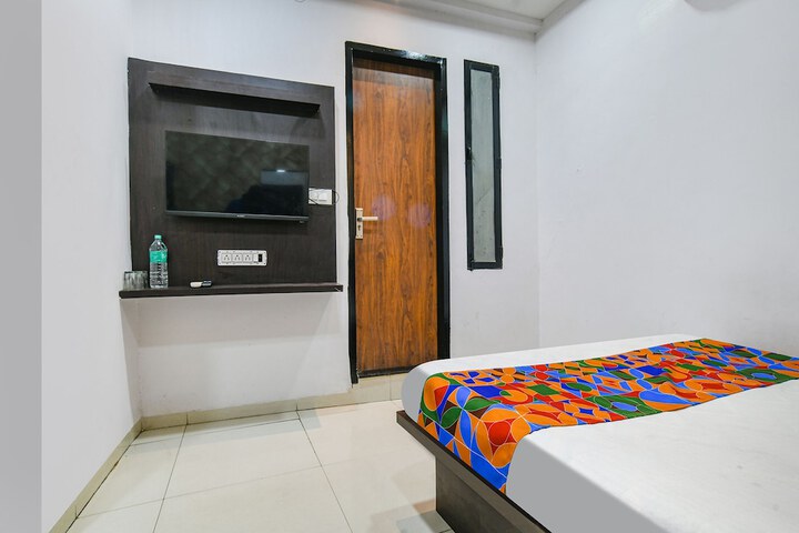 Room 16 of 21