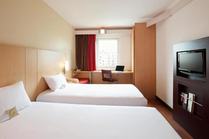 guest_rooms