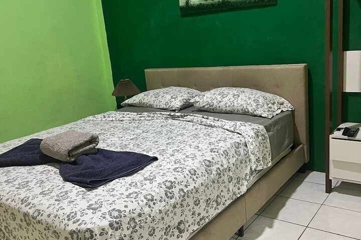 Emerald Aparment in Georgetown