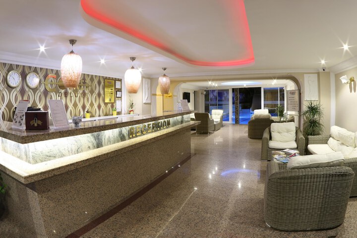 Hotel Interior 4 of 72