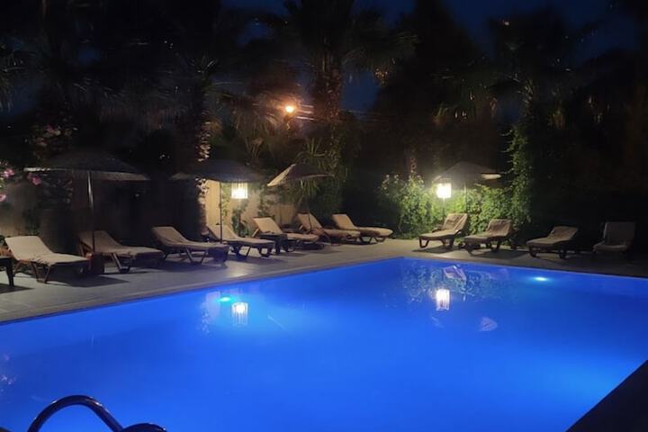 Hotel 16 of 16