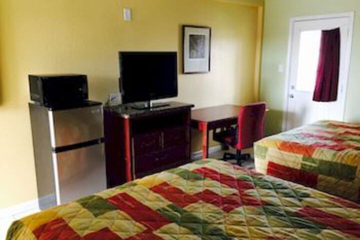 Room 12 of 31