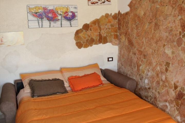 Room 14 of 63