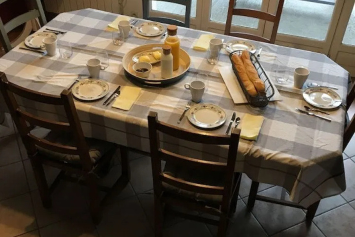 Dining 14 of 14