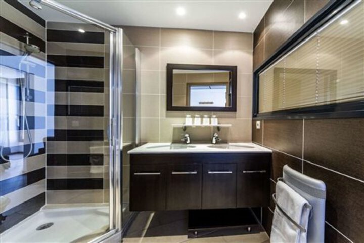 General 7 of 42