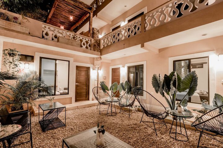 Image of Hotel Colonial Zaci by GuruHotel