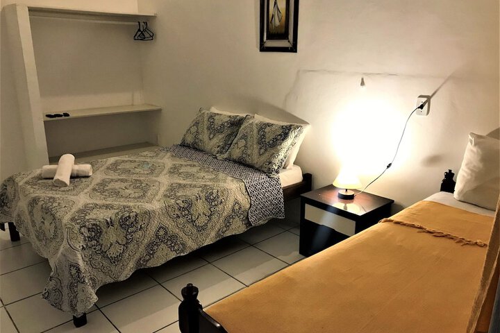 Room 15 of 102