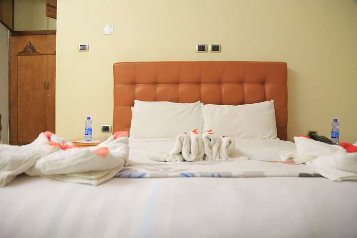 Room 21 of 60