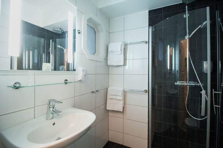 Bathroom Vanities