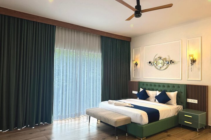 Room 5 of 36