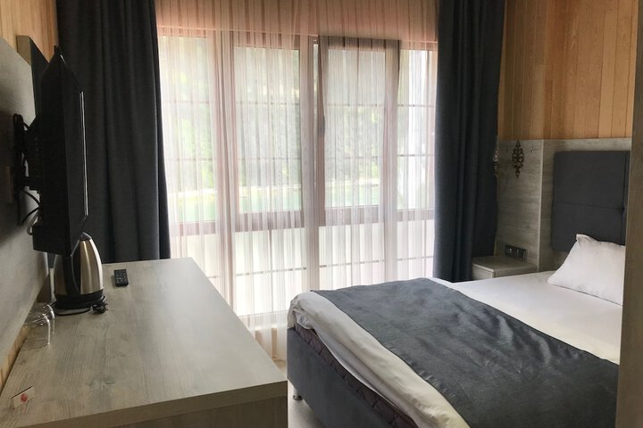 Room 21 of 66