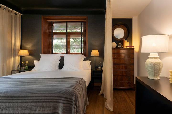 Room 17 of 75