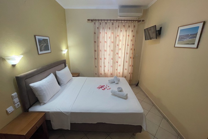 Room 45 of 145