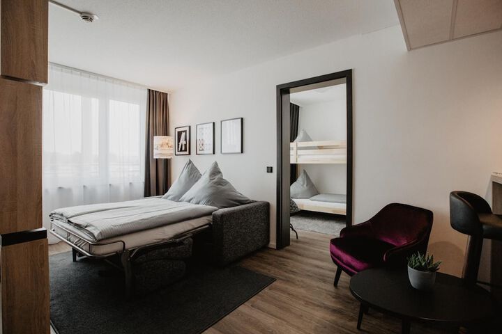 Room 15 of 51