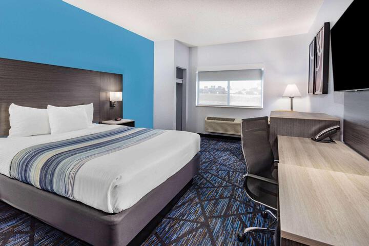 Double Accessible Queen Size Bed (2 of 2)