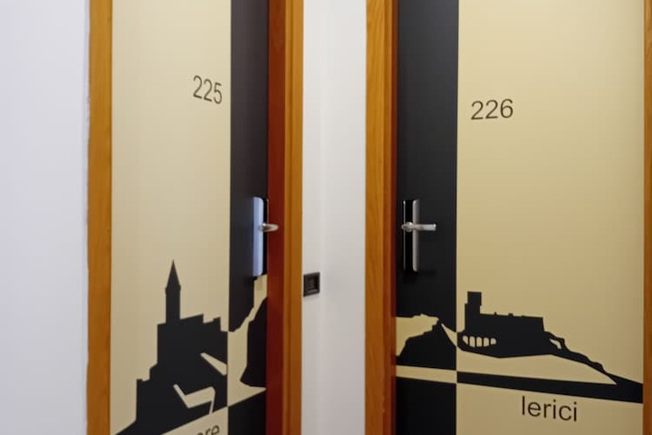 Room 15 of 58