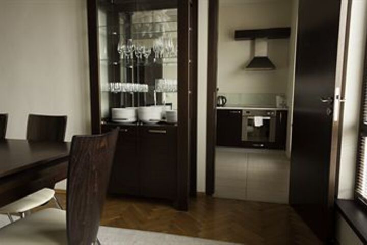 Room 41 of 73
