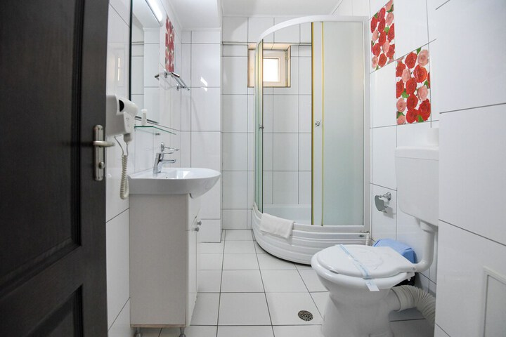 Room 19 of 23