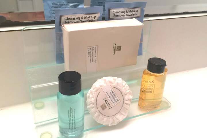 Bathroom amenities