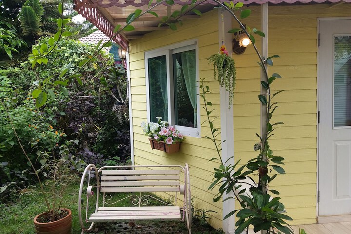 Room 6 of 22