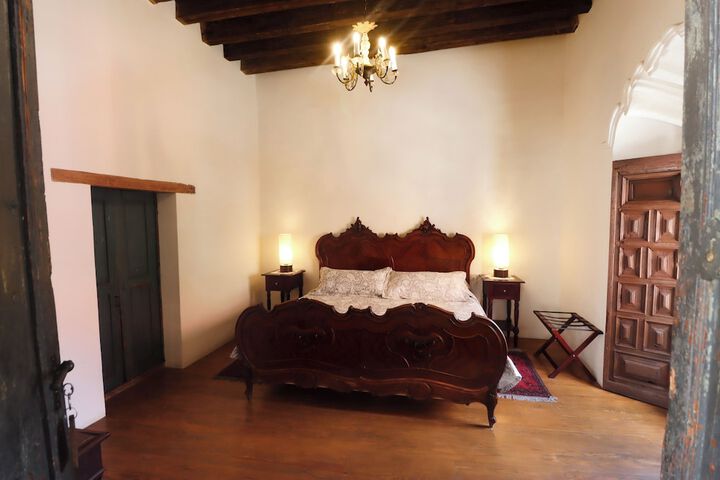 Room 7 of 49