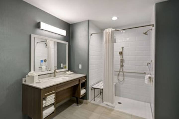 Bathroom shower