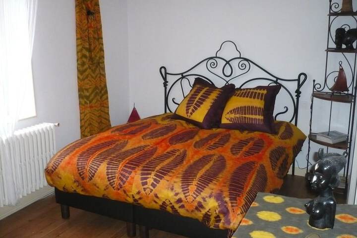 Room 3 of 23