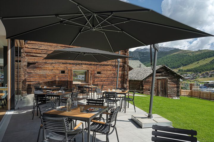 Terrace/Patio 122 of 127