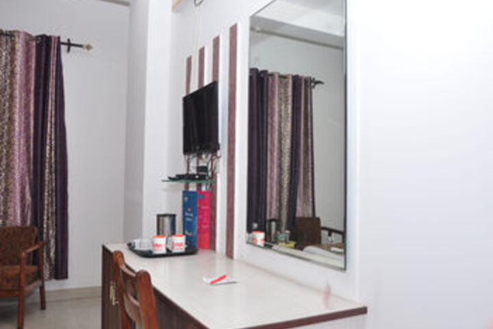 Room 22 of 28