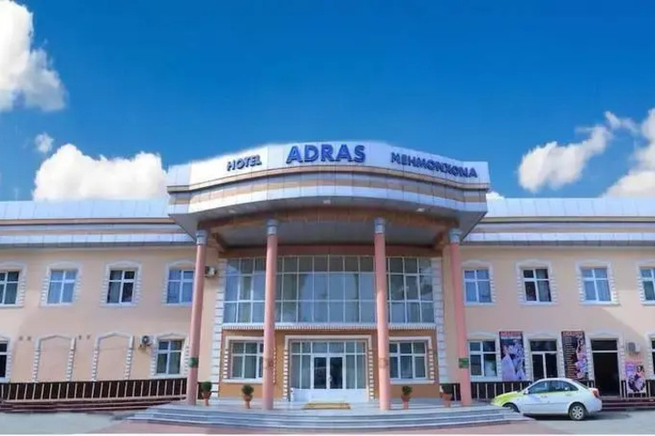 Hotel Adras