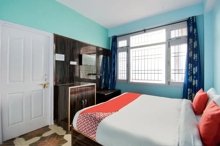 Room 2 of 14