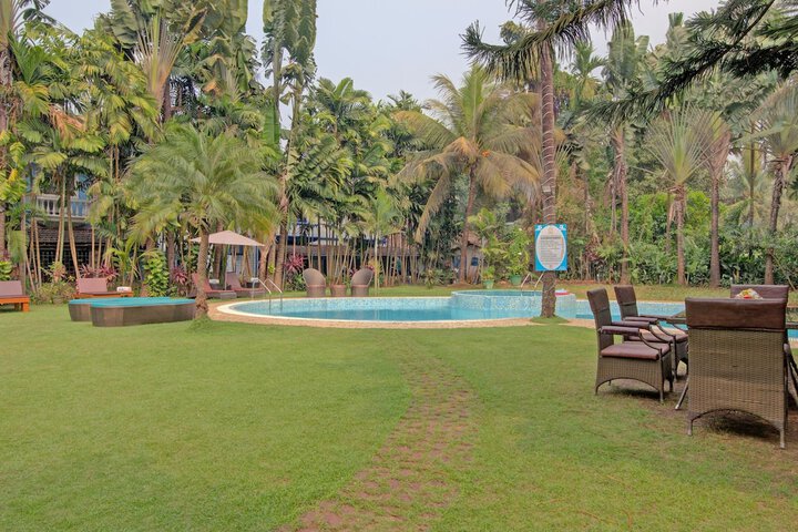 Hotel Exterior 96 of 118