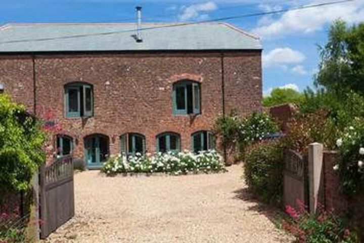 Runnington Cider Barn