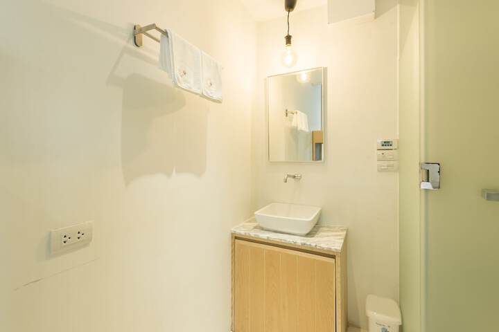 Room 45 of 73