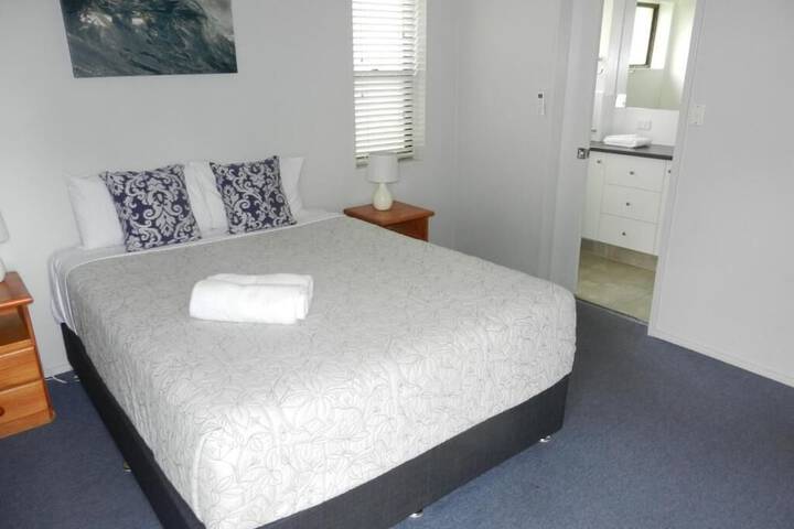 Room 14 of 107