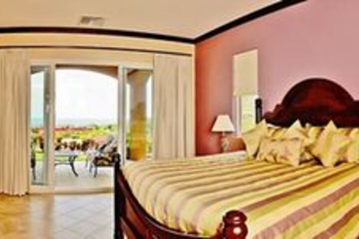 Room 52 of 94