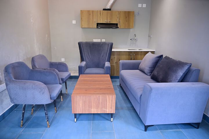Room 6 of 26