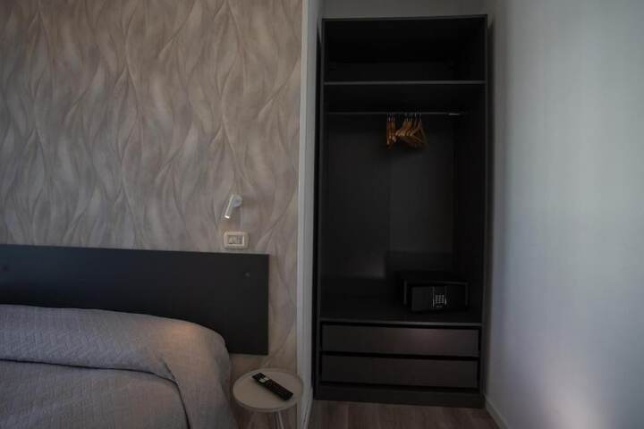 Room 15 of 61