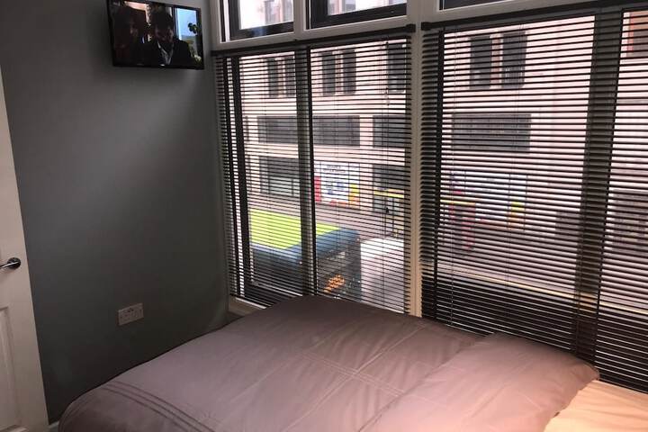 Room 25 of 36