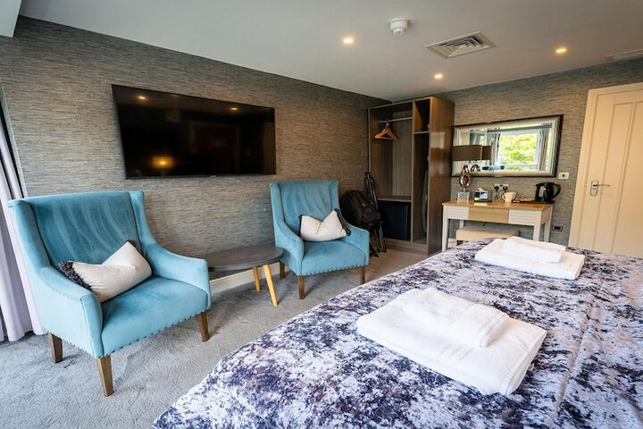 Room 36 of 77