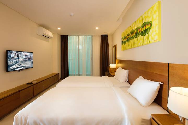 Room 166 of 230